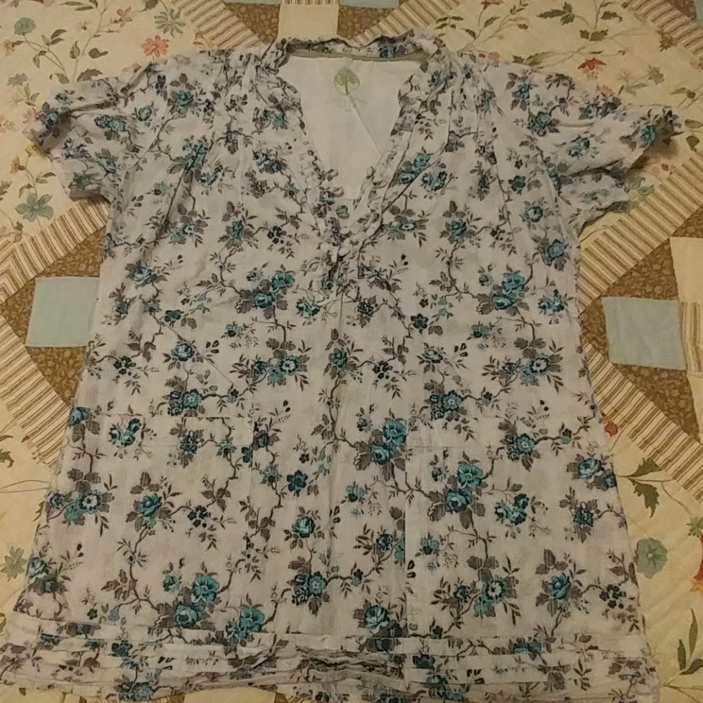 Lot of 2 Healing Hands scrub tops